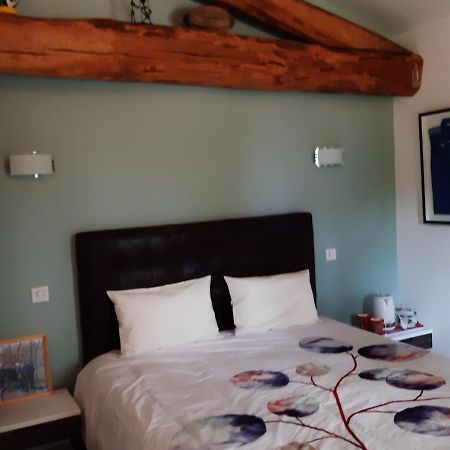 La Ferme De Capucine Bed and Breakfast Culhat Εξωτερικό φωτογραφία